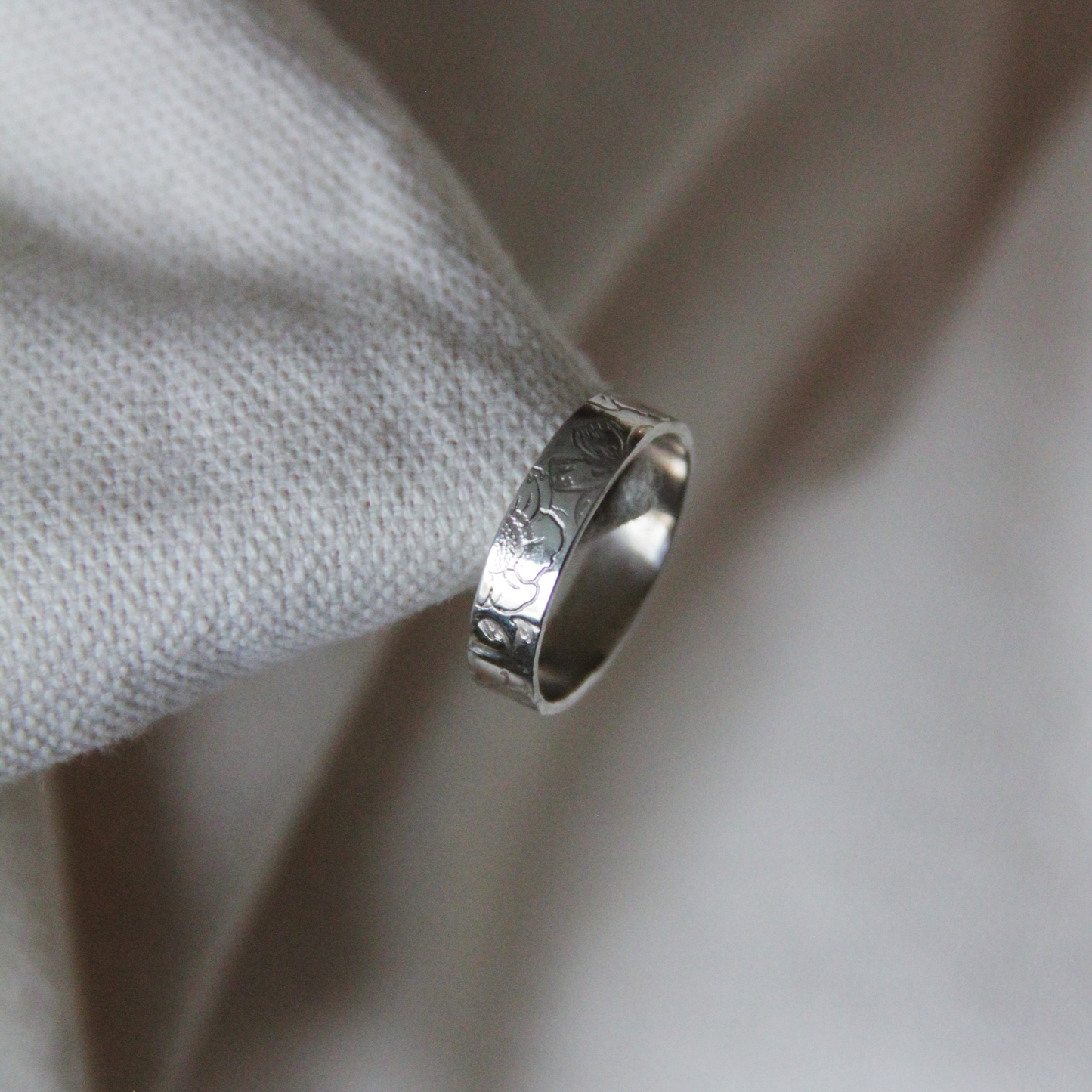 bred ring BLOMSTER